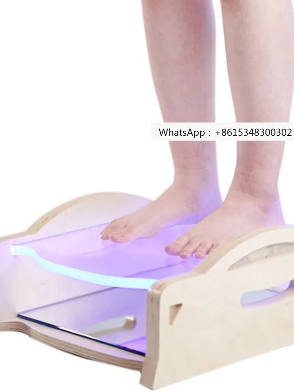 Foot detection, plantar mirror, flat foot, internal, external, and external inversion screening, gait detection, plantar mirror