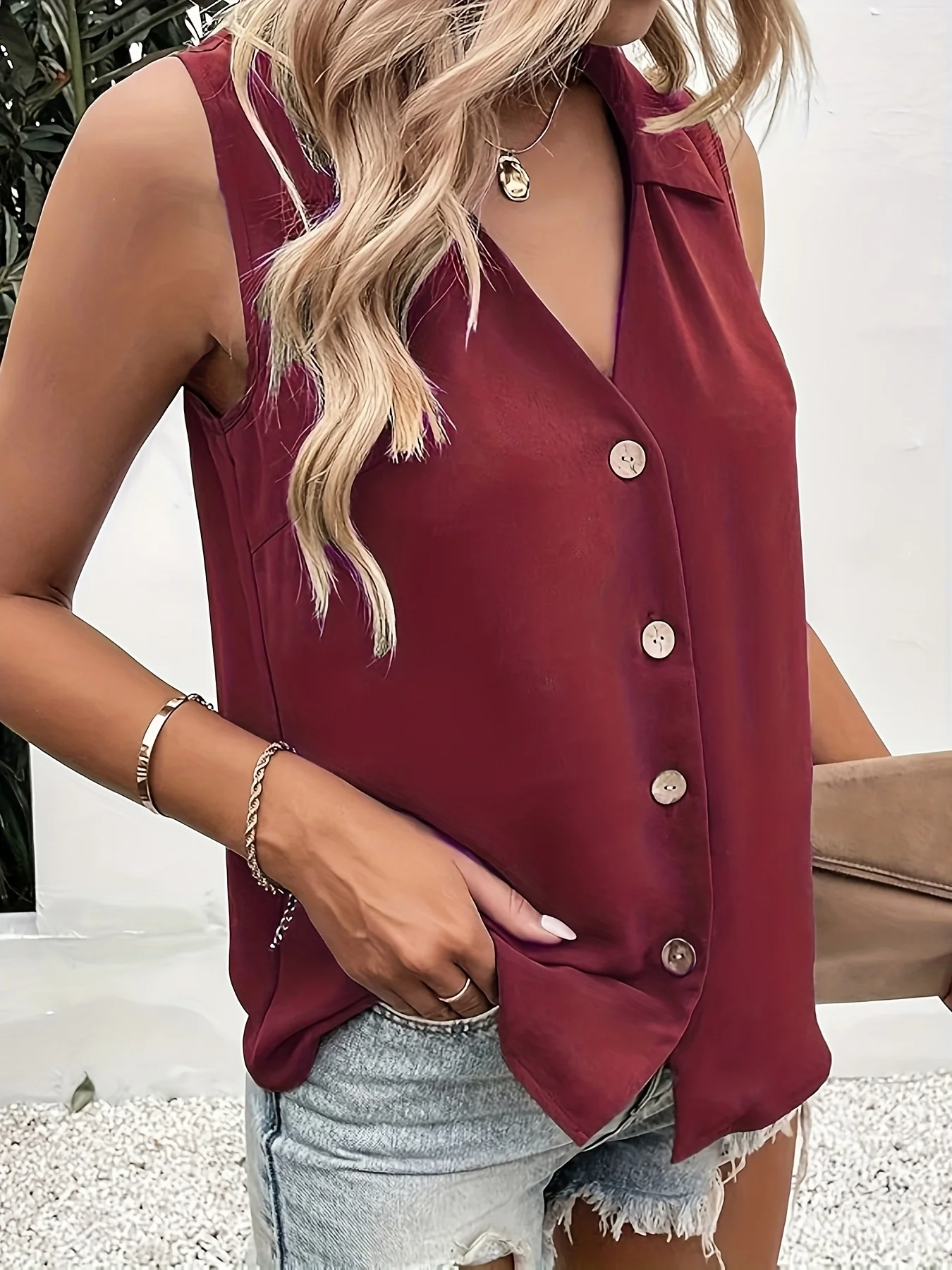 سترة نسائية منسوجة كبيرة الحجم باللون العنابي سترة نسائية منسوجة كبيرة الحجم سترة فضفاضة غير رسمية مناسبة لملابس الصيف باللون العنابي