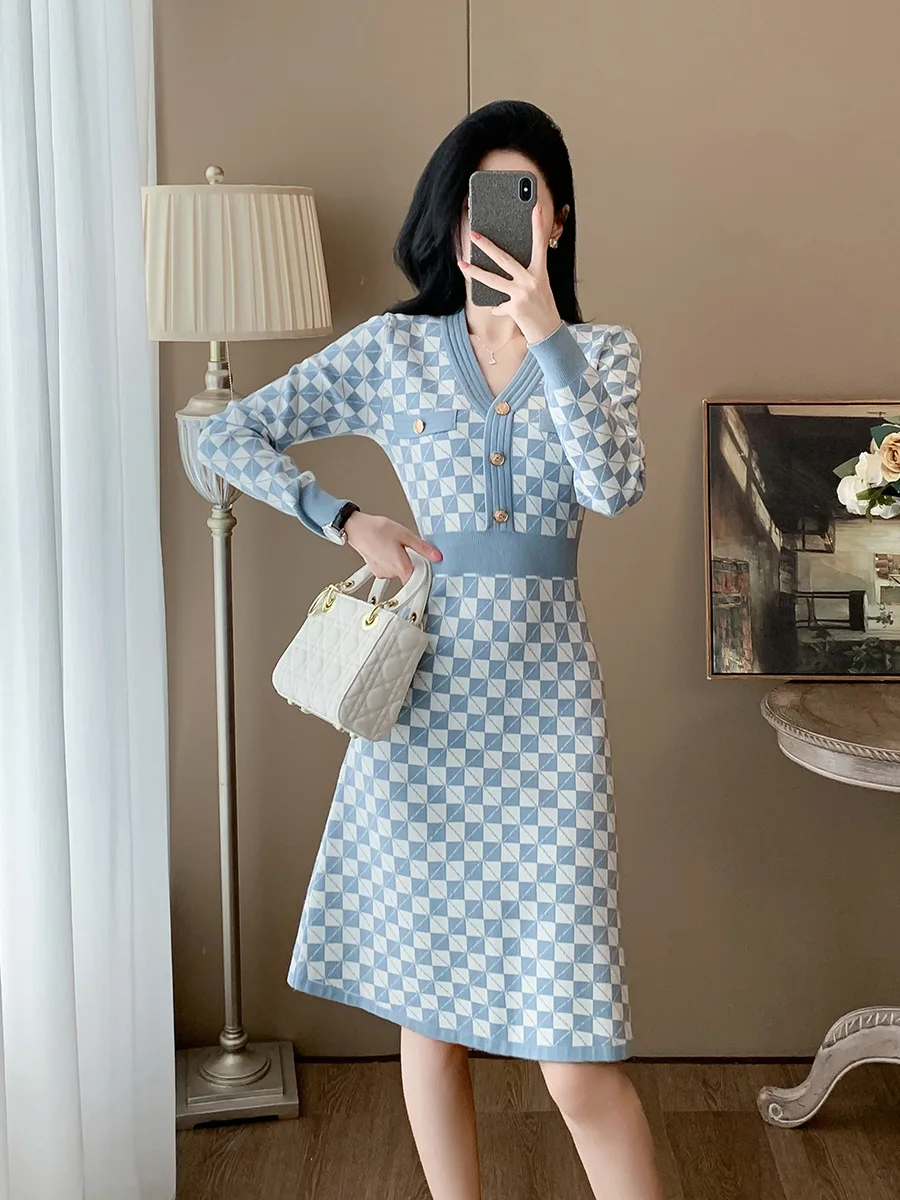 New Year Christmas Blue Plaid Knitted Bodycon Dress Women Long Sleeve Metal Buttons Party Dinner Colorblock Knee Length Vestidos