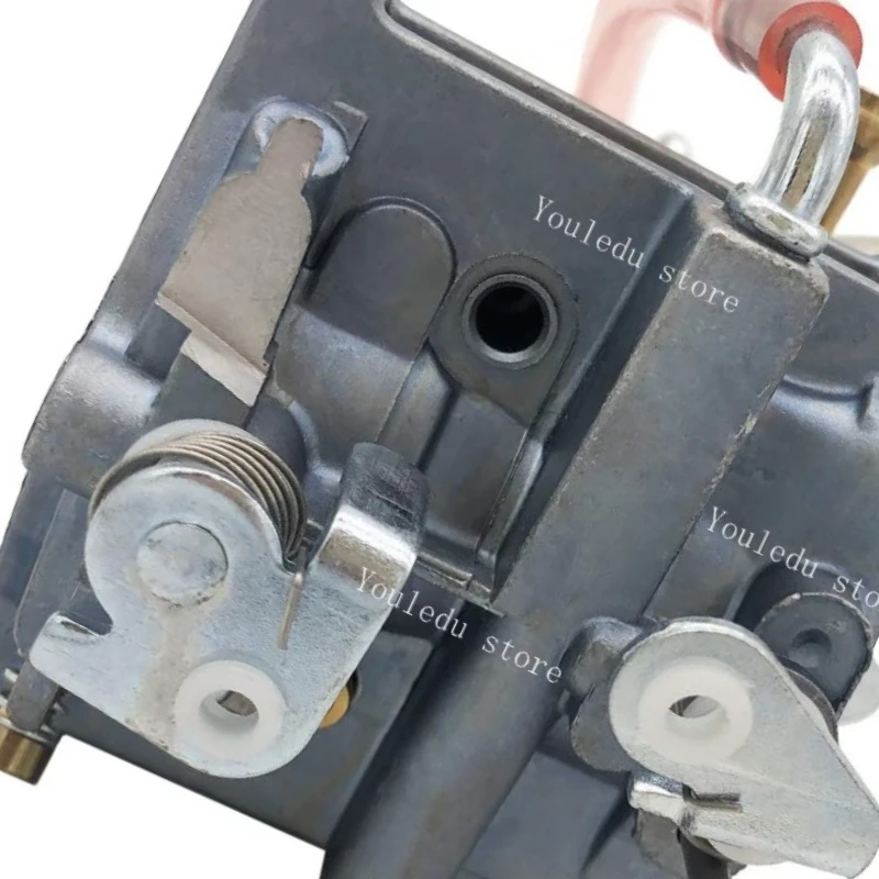 

Подходит для карбюратора AM109205, подходит для карбюратора трактора 15003-2398 GT242 GT262 GT275.