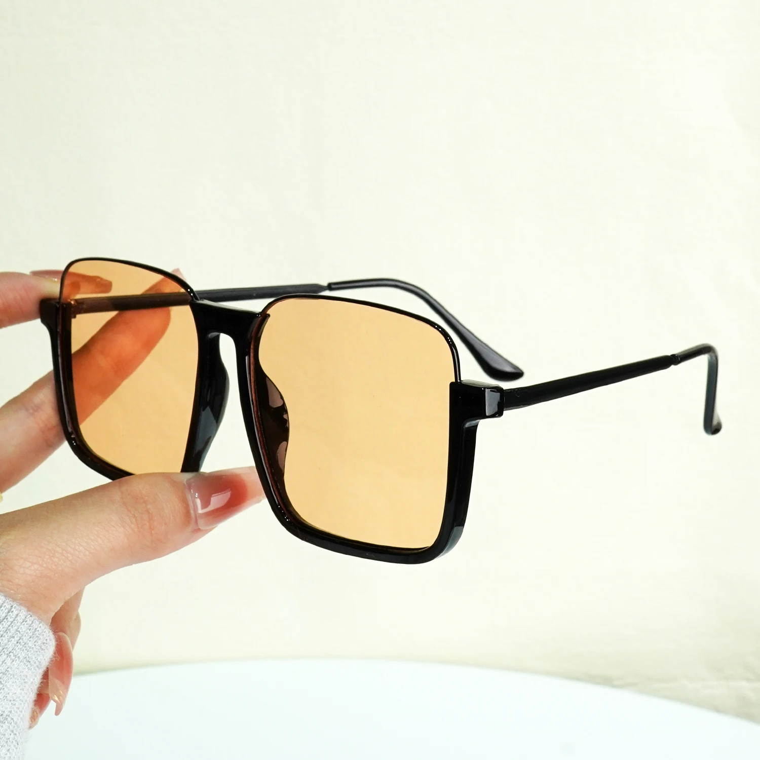 Fashion Glasses Trendy Sun Glasses Double Bridge Square Frame Sunglasses Oversized Fashion Shades Retro Sunnies for Women view 5