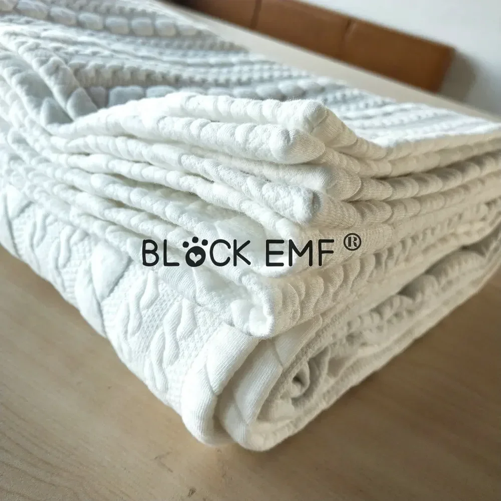 EMF Blocking Grounding Blanket 100% Silver Fiber Earthing Mat Anti Radiation Shielding Blanket with Grounding Cord