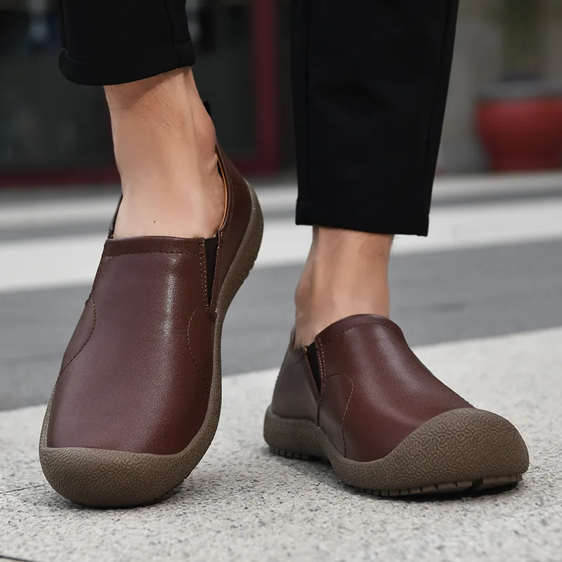

Men's Slip on Casual Leather Shoes with Anti-collision Toe and Soft Sole for Comfortable Outdoor Hiking and Leisure Activities