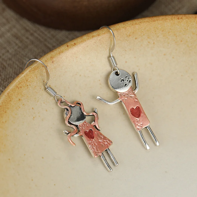 Ladies' Asymmetrical Cartoon Couple Character Dangle Earrings Red Heart Design Personality Earrings For Daily Wear Dating Gifts