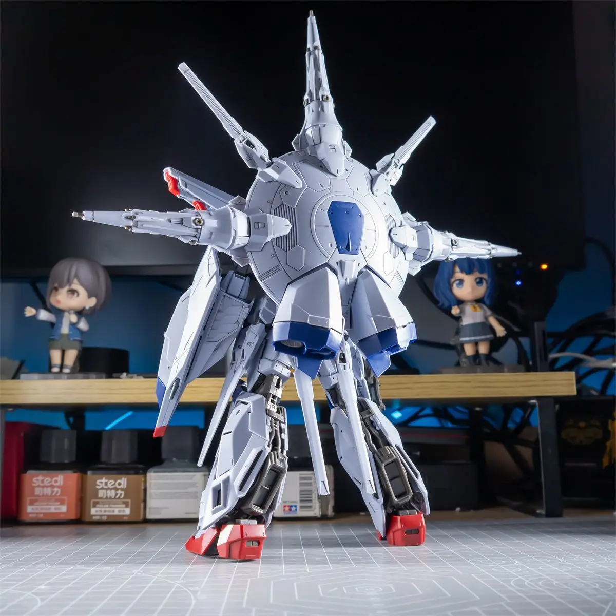 Huiju Zgmf-X13a بروفيدنس الجمعية Mecha نموذج أطقم نموذج 1/100 MG بولي كلوريد الفينيل الهيكل العظمي أنيمي جمع الشكل لعبة روبوت هدية