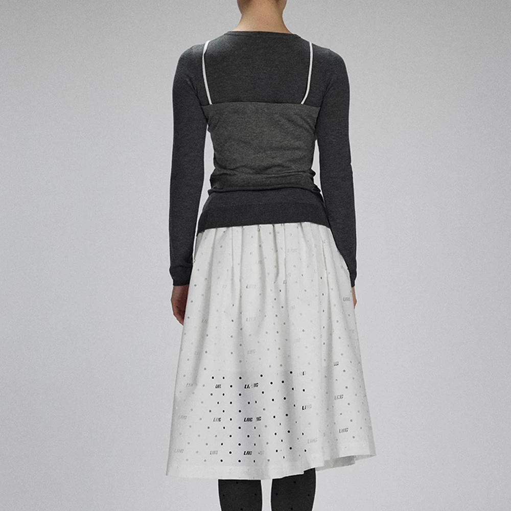 TWOTWINSTYLE Grigio Impiombato Bottoni T Shirt Donna O Collo Manica Lunga Dimagrante Falso Due Pezzi T-shirt da Donna Autunno Moda Nuovo