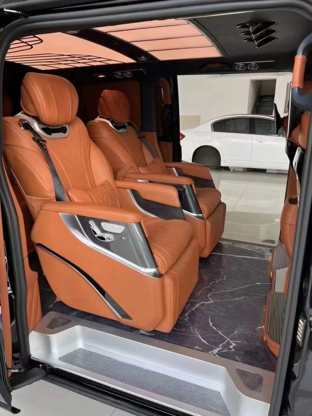 High Quality Leather Single Seat  Class V W447 Car Interior Auto Parts for V220d V260 V250 V300 Klasse Models