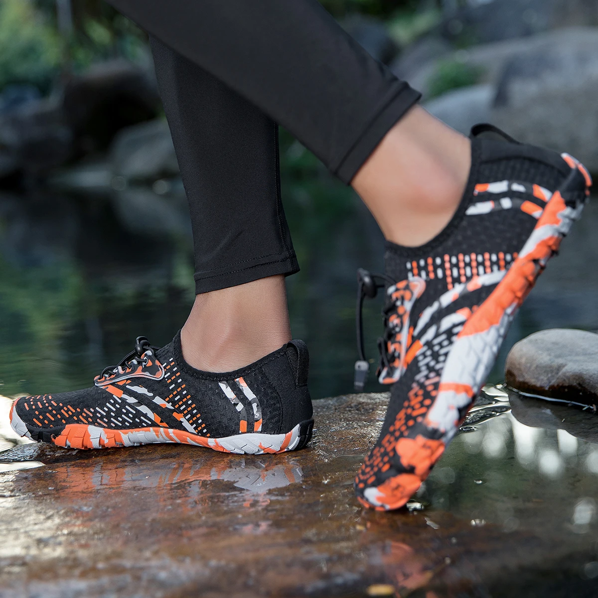 New women's beach shoes, wading shoes, Shuoxi shoes, training shoes, swimming shoes, light and comfortable, anti-slip wear