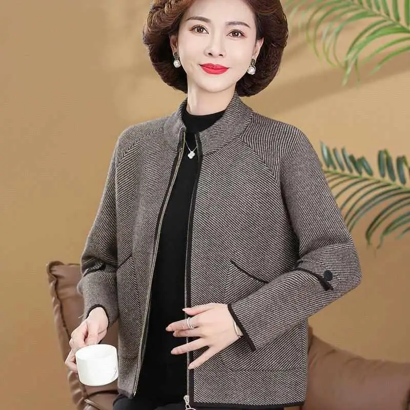 

Осенне-зимнее вязаное шерстяное пальто для женщин старшего возраста, модное, для повседневной носки, из полиэфирного волокна, на молнии, цветное