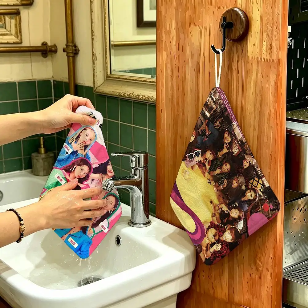 Classic Kpop Group G-Girls G-Generation Hanging Kitchen Towel, Polyester Cotton Fabric, Absorbent Hand Wiping Towel