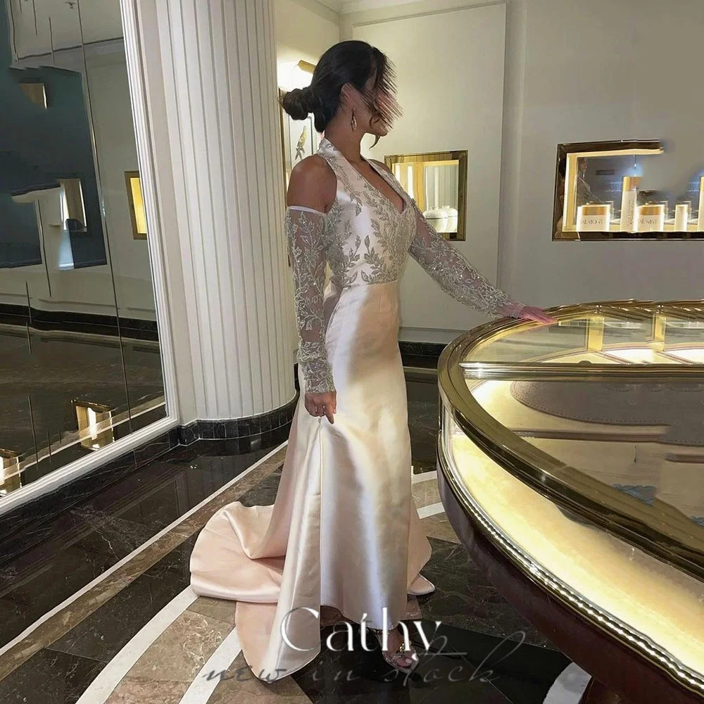 

Cathy Elegant Halter Neck فساتين السهرة Rose Gold Vestidos De Noche Embroid فساتين مناسبة رسمية Sequins Sleeve Prom Dress
