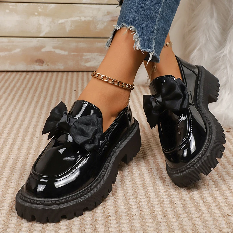 

Модные женские лоферы Penny с бантом, новинка 2023 года, повседневная обувь из лакированной кожи без шнуровки, женская нескользящая черная рабочая обувь на толстой подошве