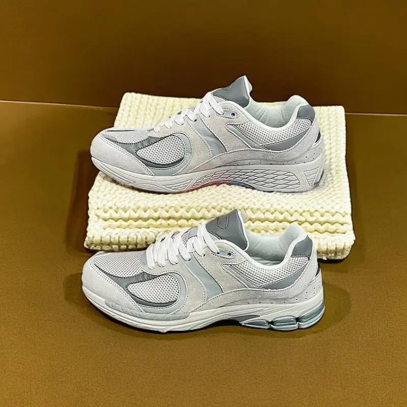 

FallFashion - comfort casual sports shoes, look good & feel good