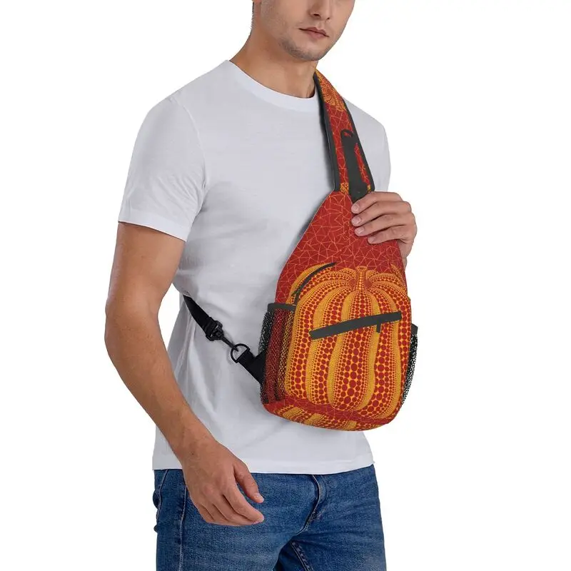 Yayoi Kusama Art Pumpkin Sac à bandoulière pour homme, sac à dos cool initié pour la randonnée