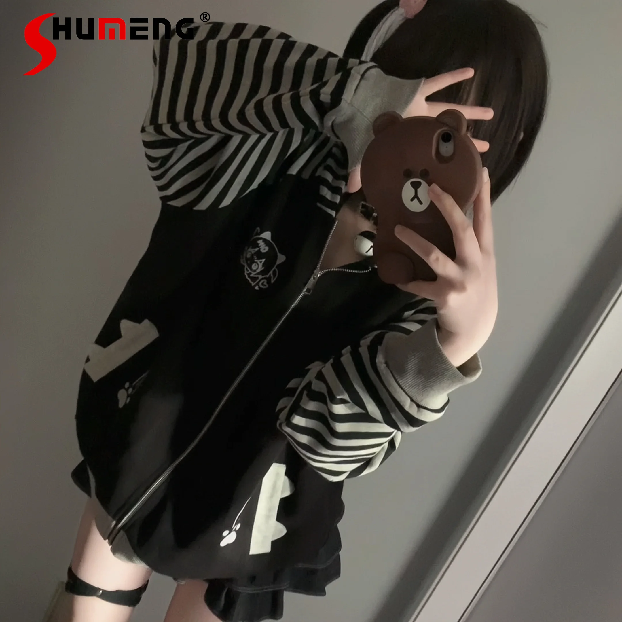 

Japanese Subculture 2D Anime Printed Zipper Cardigan Jacket Women's Autumn and Winter Velvet Hooded Coats Student Y2k Hoodies