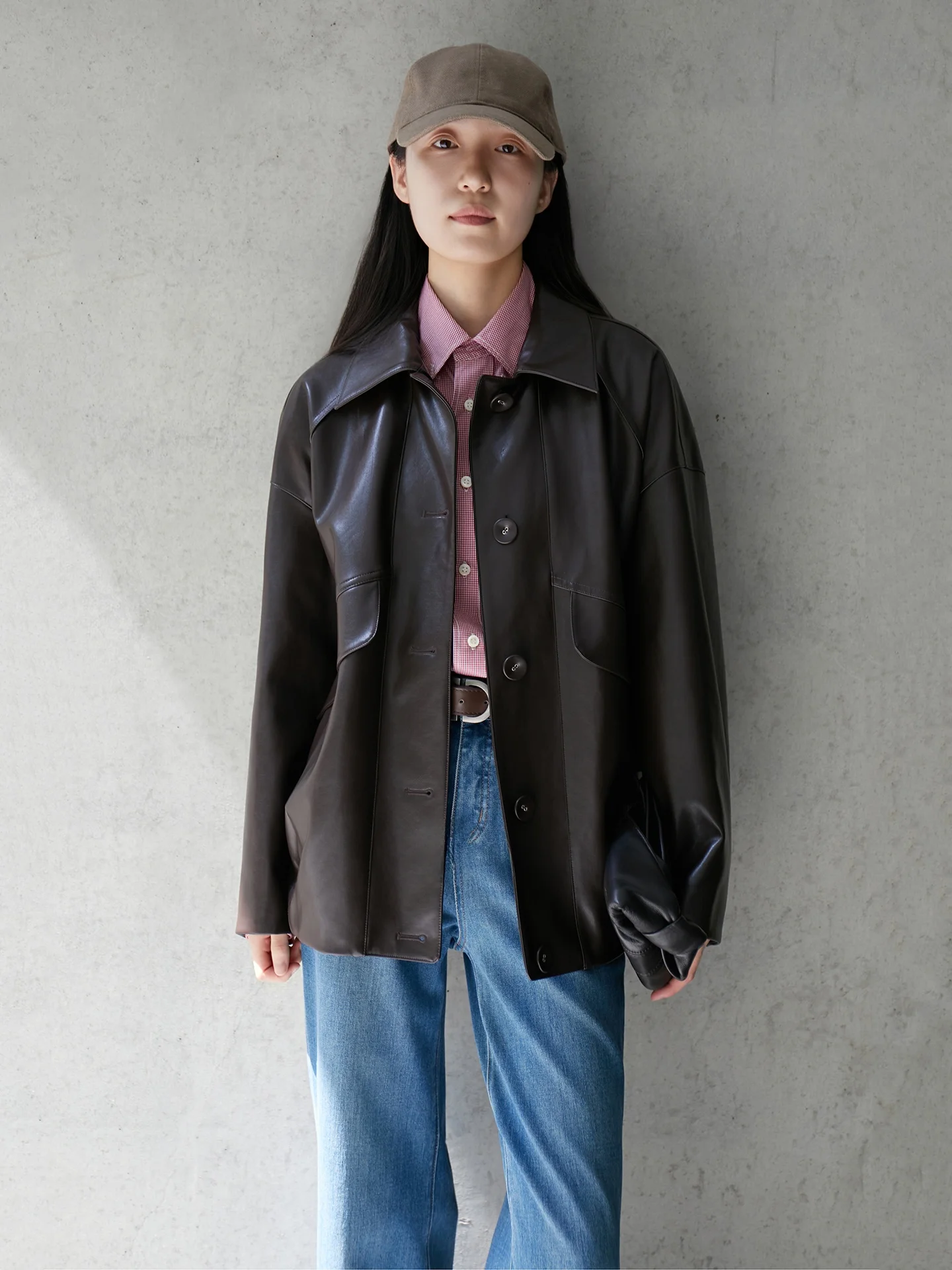 Seei レディース ヴィンテージ スレ オイル ワックス レザー ジャケット ショルダー インサーション グロッシー ラペル コート PU レザー ロング スリーブ レギュラーフィット