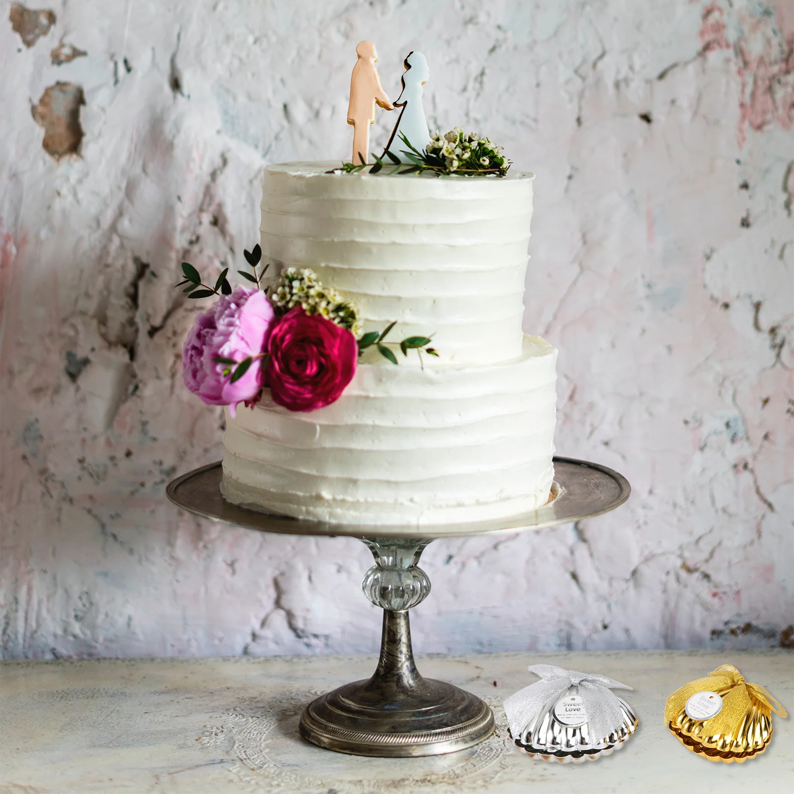 

20PCS Creative Wedding Candy Box Delicate Shell Shaped Candy Case Plastic Candy Wrapping Box Compact Shell Shaped Sugar Box