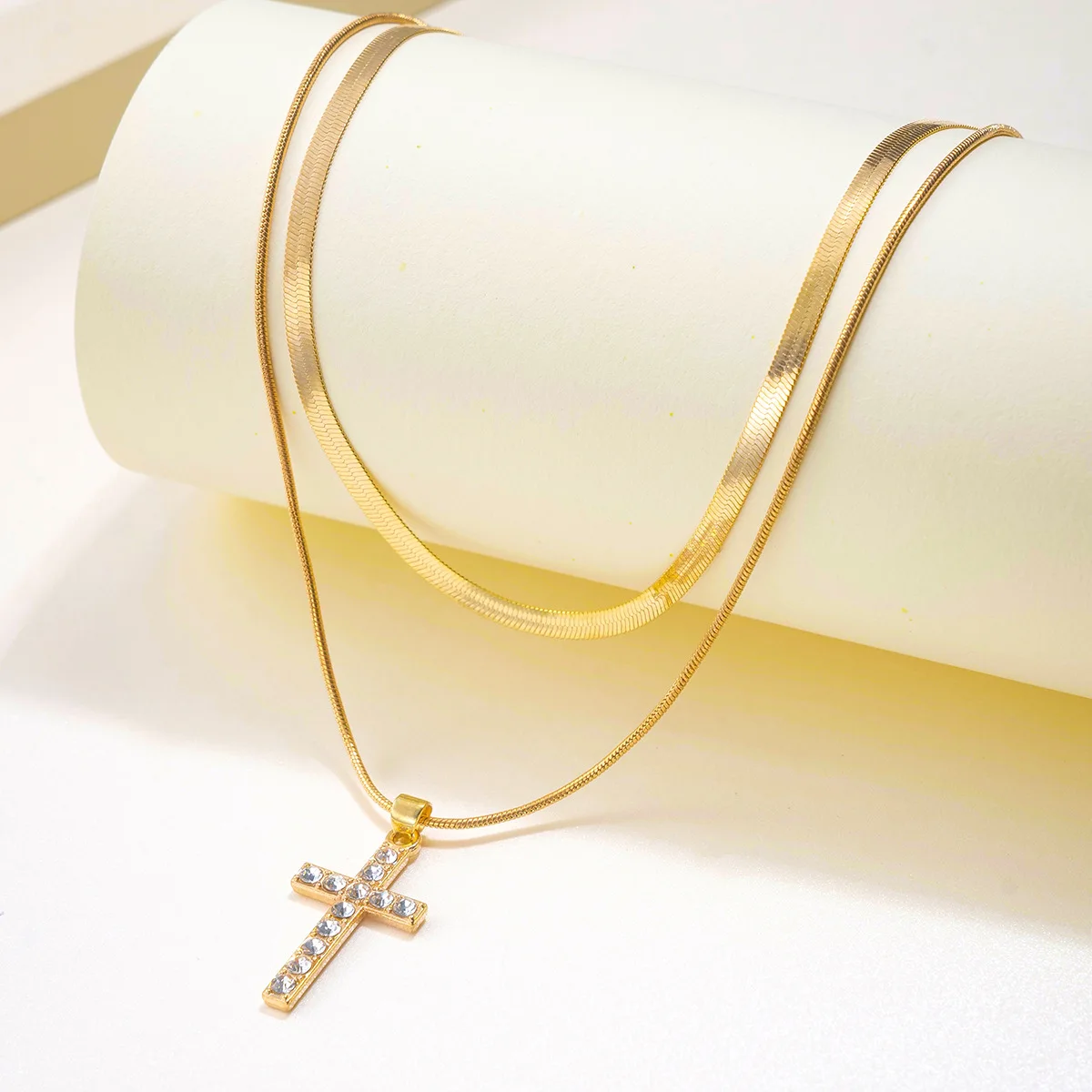 1Pcs New Diamond Studded Cross Pendant Double-Layer Necklace for Women, Fashionable and Versatile High-End Accessories Wholesale