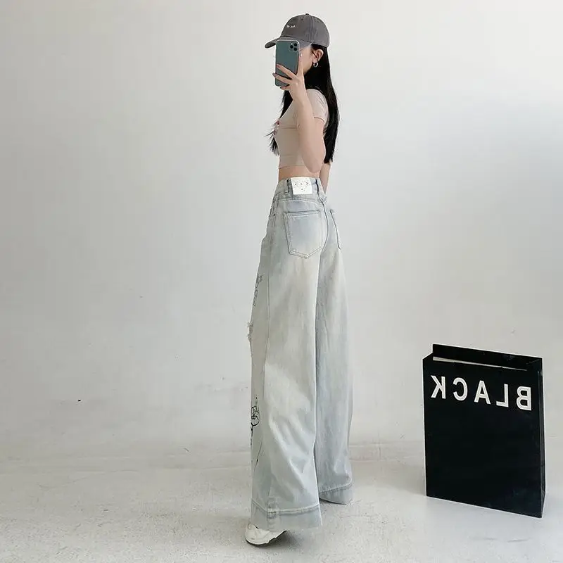 

Letter Print Ripped High Waist Wide Leg Jeans Women Spring And Autumn New Niche Design Loose Graffiti Floor Pants