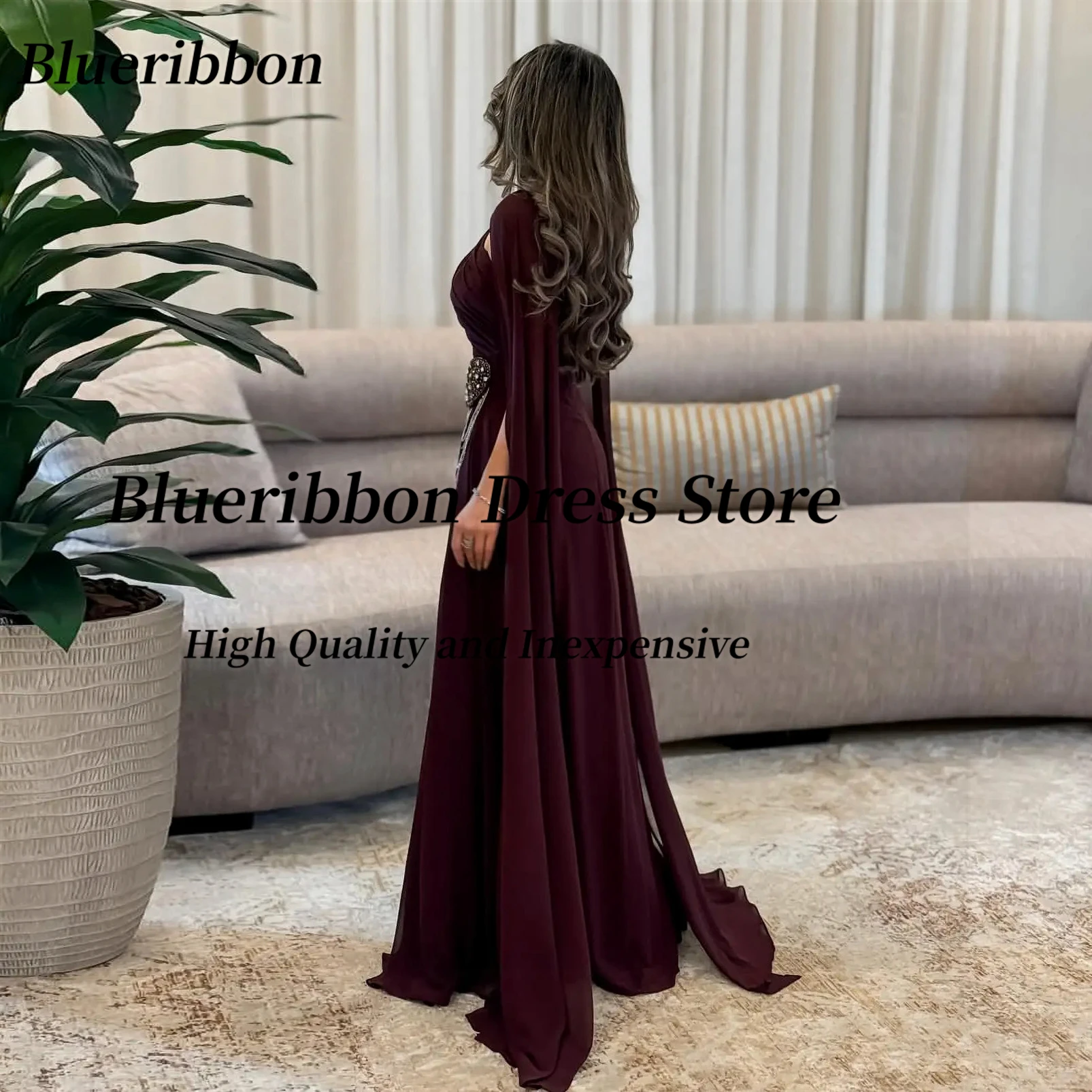 Blueribbon Vestidos de baile sauditas com decote em V فسات İات Gia3). Vestido de noite de chiffon franzido com miçangas personalizado