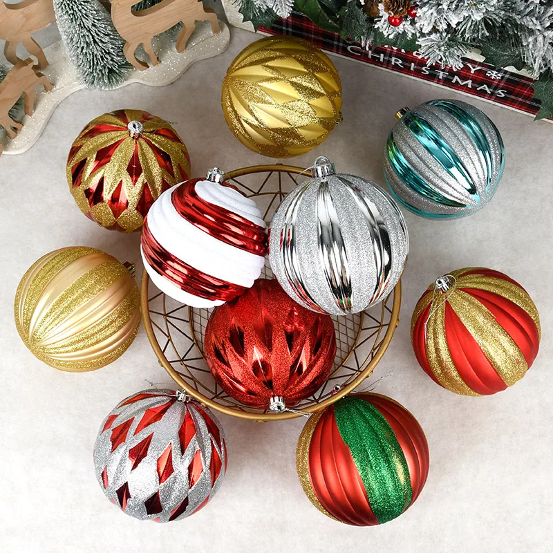 15-20CM Christmas ball plastic ball with gold, silver, red painted grid PVC