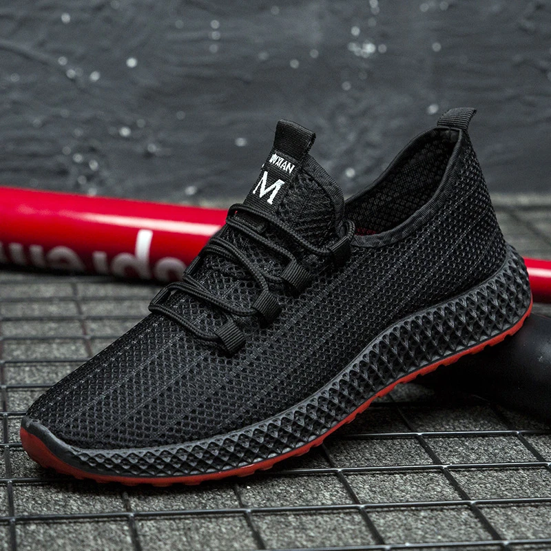 New Summer Men's Shoes Mesh Sneakers Fashion Flying Woven Running Shoes Trendy Black Casual Ultra-Soft Ultra-Light Mesh Shoes