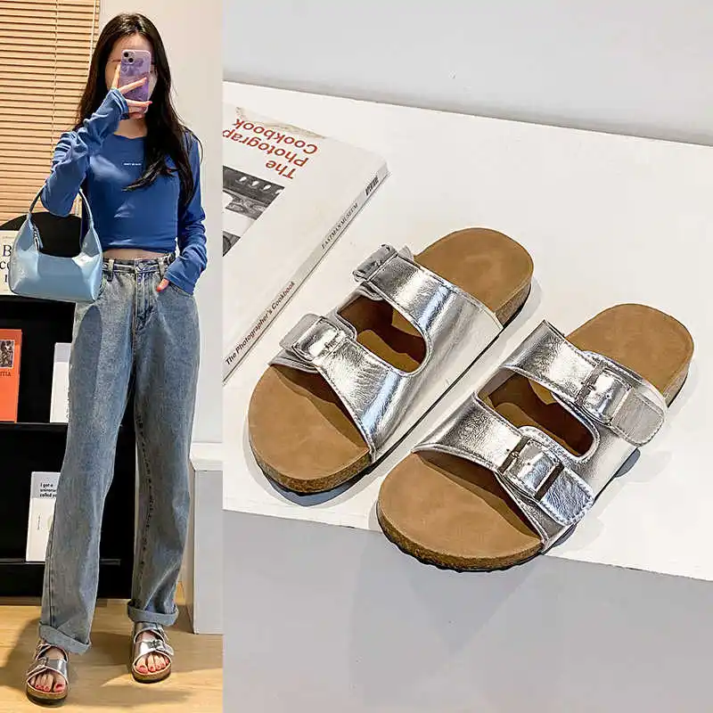 Sandalias de lujo con correa en T, zapatillas ligeras, tenis, zapatos de mujer, zapatillas deportivas de alta moda, marca Universal