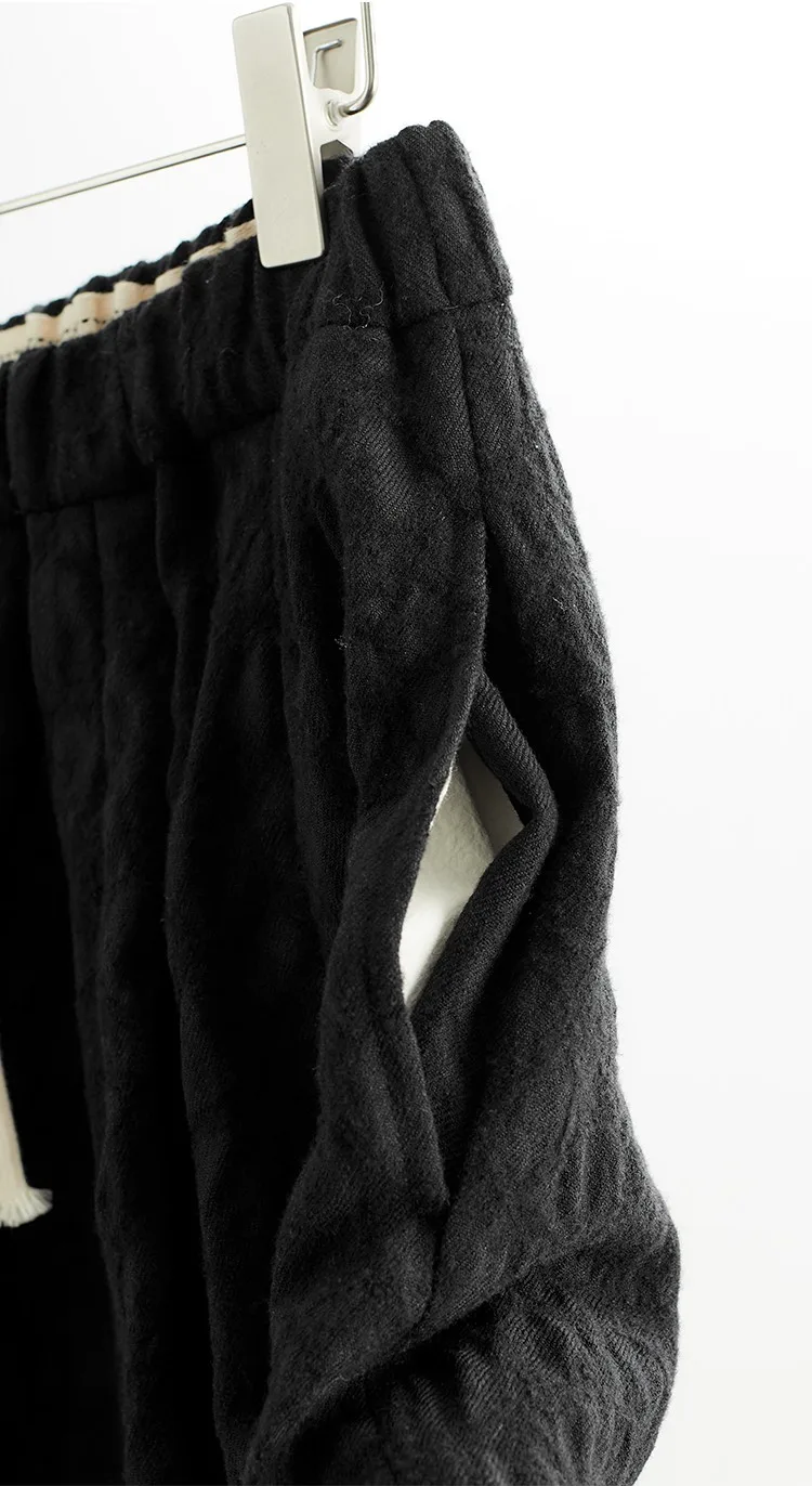 Versatile Umbrella Skirt~Autumn and Winter 100% Wool Jacquard Skirt for Women, Black Flower Bud Skirt
