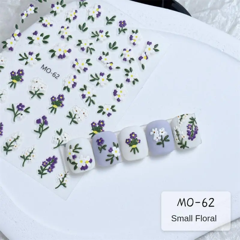 Nail Art Cartoon Stickers White Flowers Smd Design Łatwy do przenoszenia Kompaktowa konstrukcja Wodoodporne i trwałe narzędzia do manicure