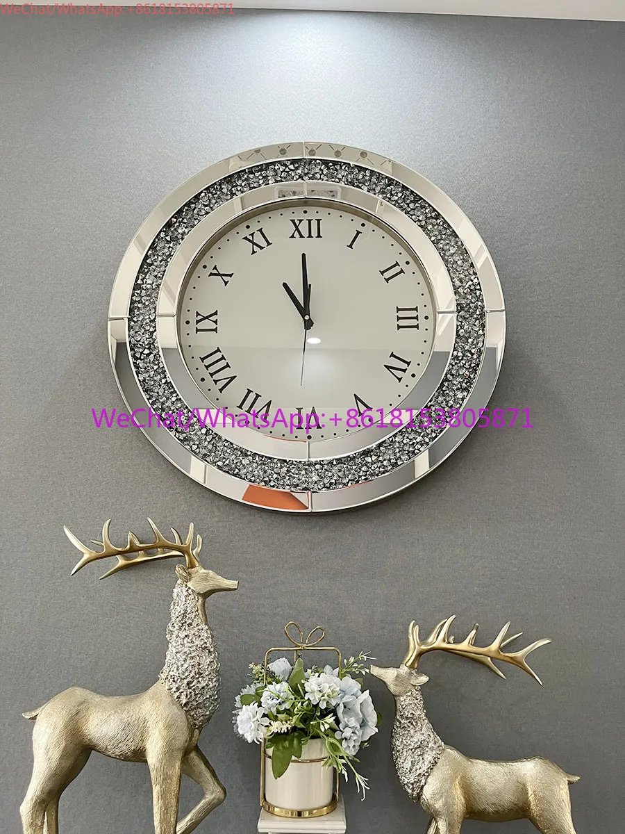 Light luxury fashion round decorative wall clock living room dining room household square creative diamond wall