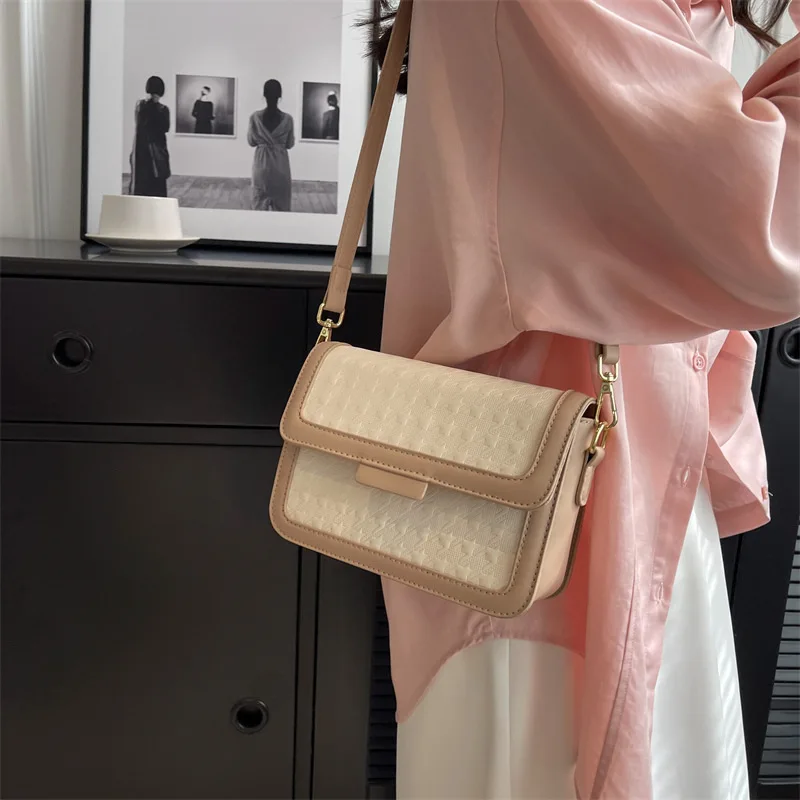 Summer PU Single Shoulder Bag for Women Japanese and Korean Fashion Simplicity Commuter Crossbody Bag Flap Small Square Bag