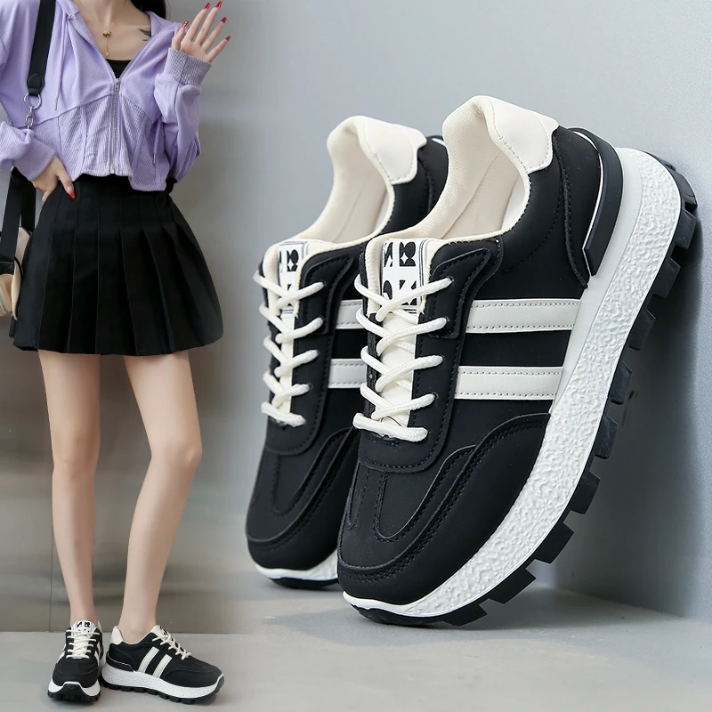 

New Style Striped Large Women Thick Sole Board Shoes Front Lace Up Small White Shoes Low Top Casual Sports Sneakers Women