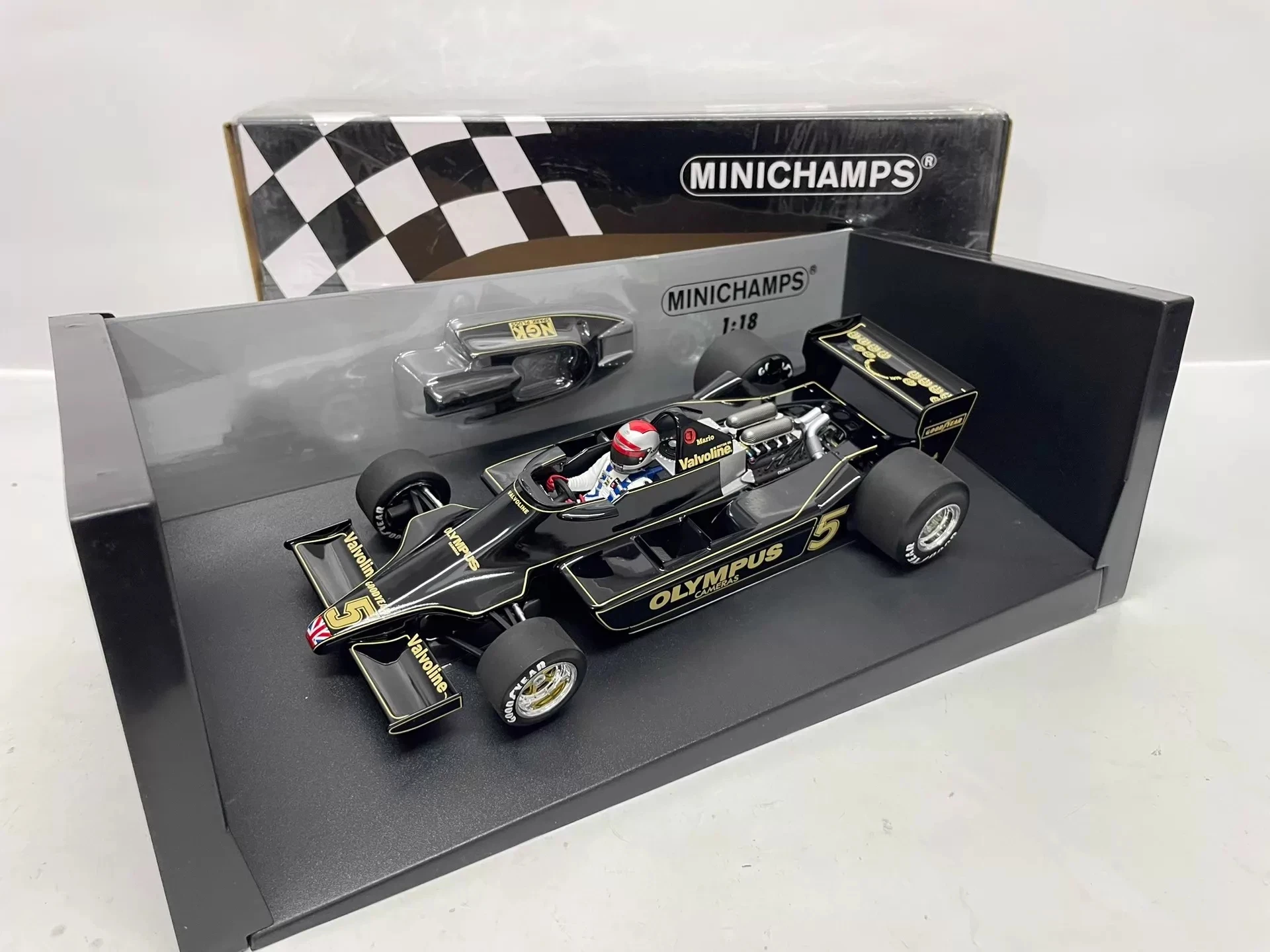 Minichamps 1:18 F1 79 1978 Simulation Limited Edition Resin Metal Static Car Model Toy Gift