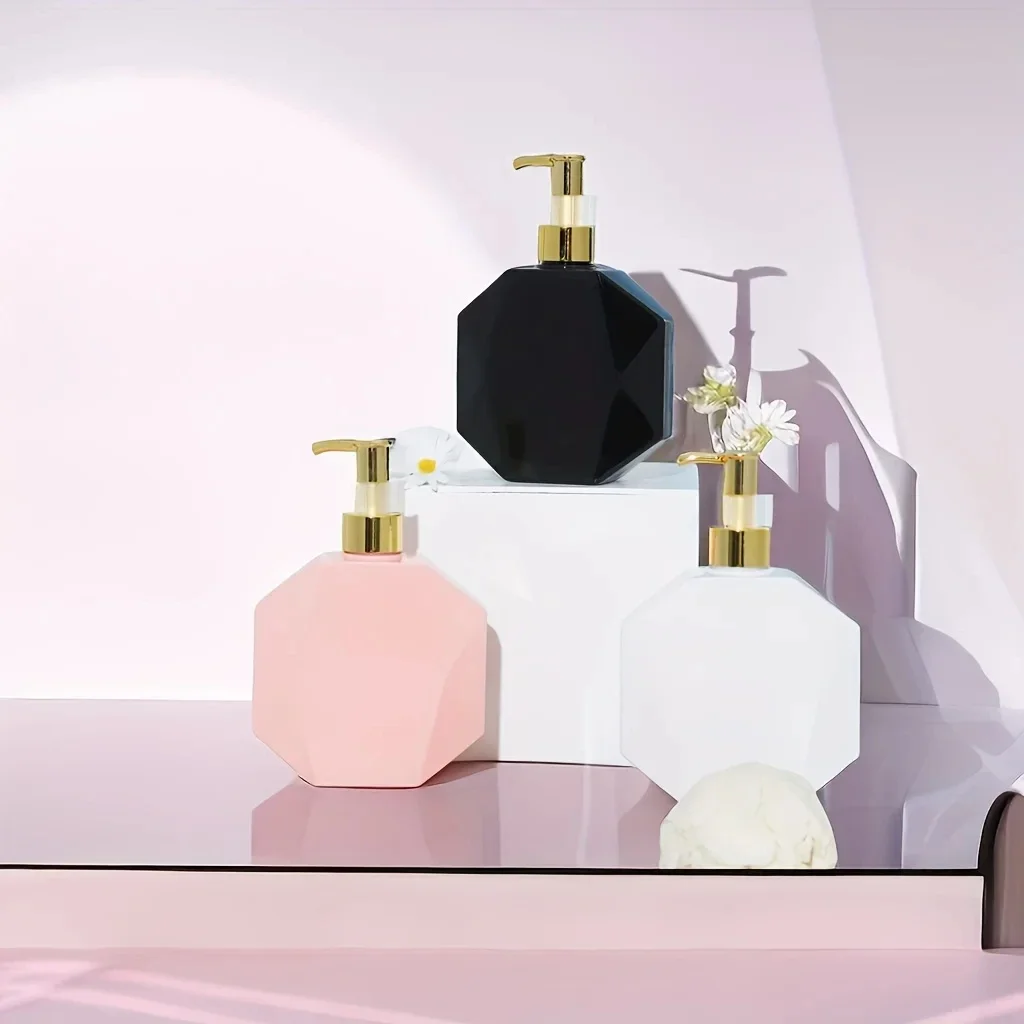 

Dispensing Bottle 300ml Pink Diamond Shaped Pump Refillable and Reusable Storage Bottle for Shampoo Shower Gel Kitchen Bathroom