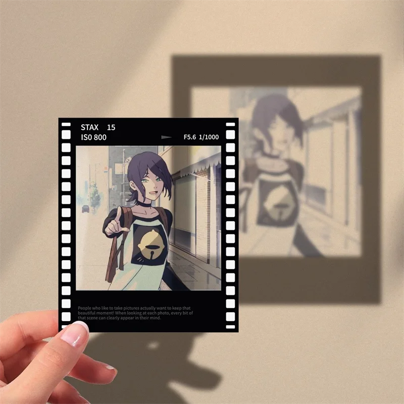 การ์ดพลาสติกตกแต่งลายอนิเมะ Chainsaw Man ฉาก Reze Arc ตัวละคร Reze และ Denji สำหรับคอสเพลย์ ใช้เป็นที่คั่นหนังสือ ของสะสมน่ารัก อุปกรณ์ประกอบฉาก