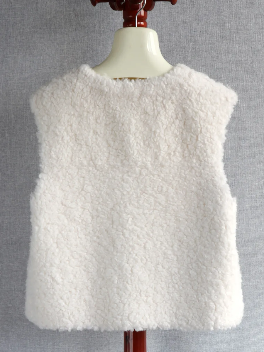 2025 Imported lamb fur vest wool composite fur integrated V-neck fur vest short vest