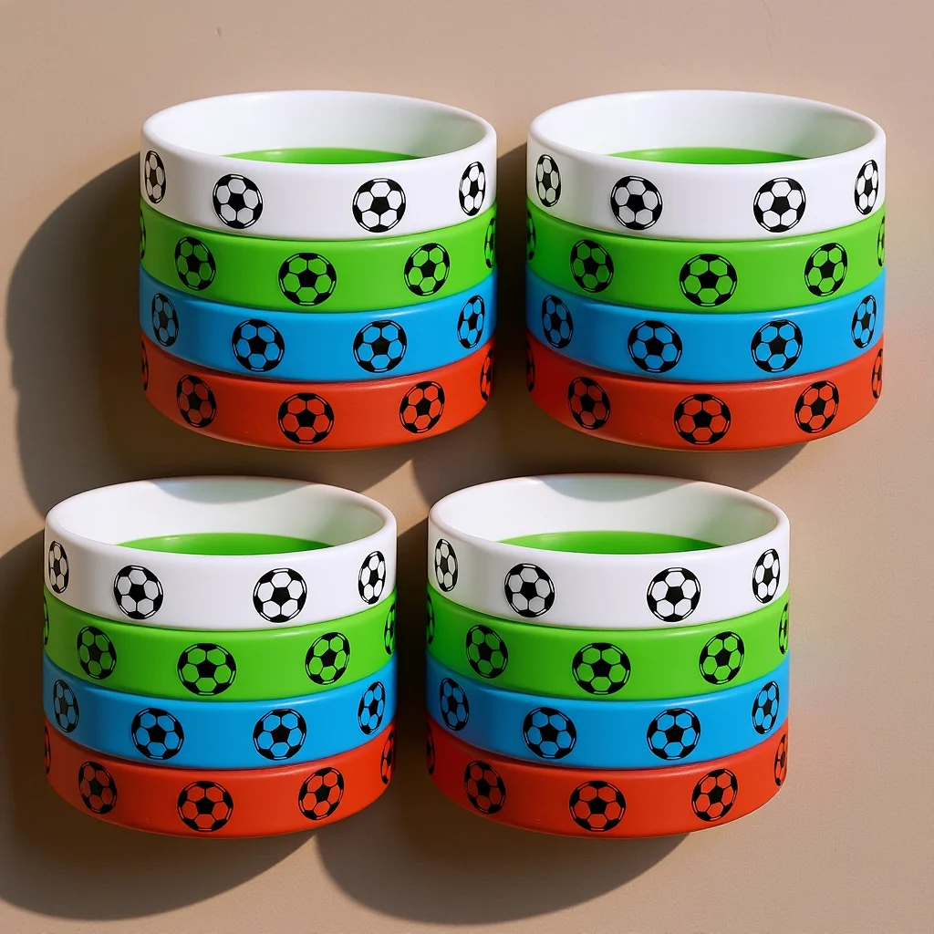 أساور كرة القدم الأنيقة 16 قطعة من الأساور المصنوعة من السيليكون للرجال والنساء لمحبي ألعاب كرة القدم وإكسسوارات متينة ومدمجة على الطراز الرياضي