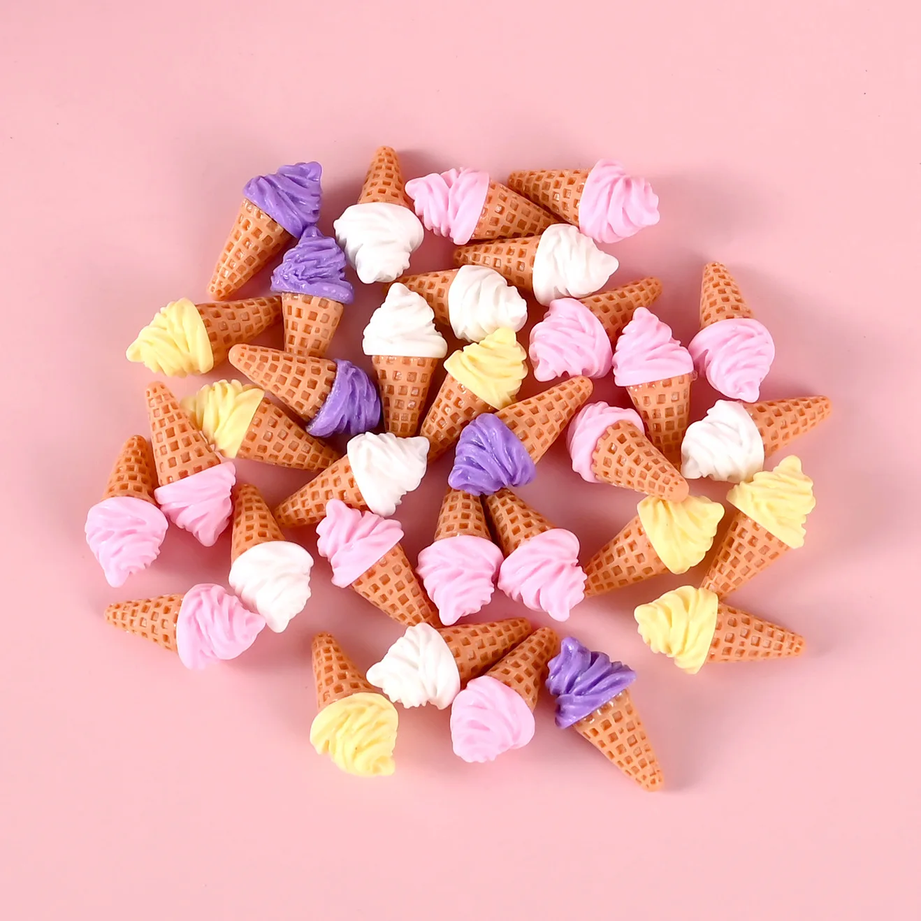 2pcs Mini Ice Cream Cone Dessert Ice Cream Model Kitchen Scene Dollhouse Miniature Food Play Toy Model Decoration Home Decor