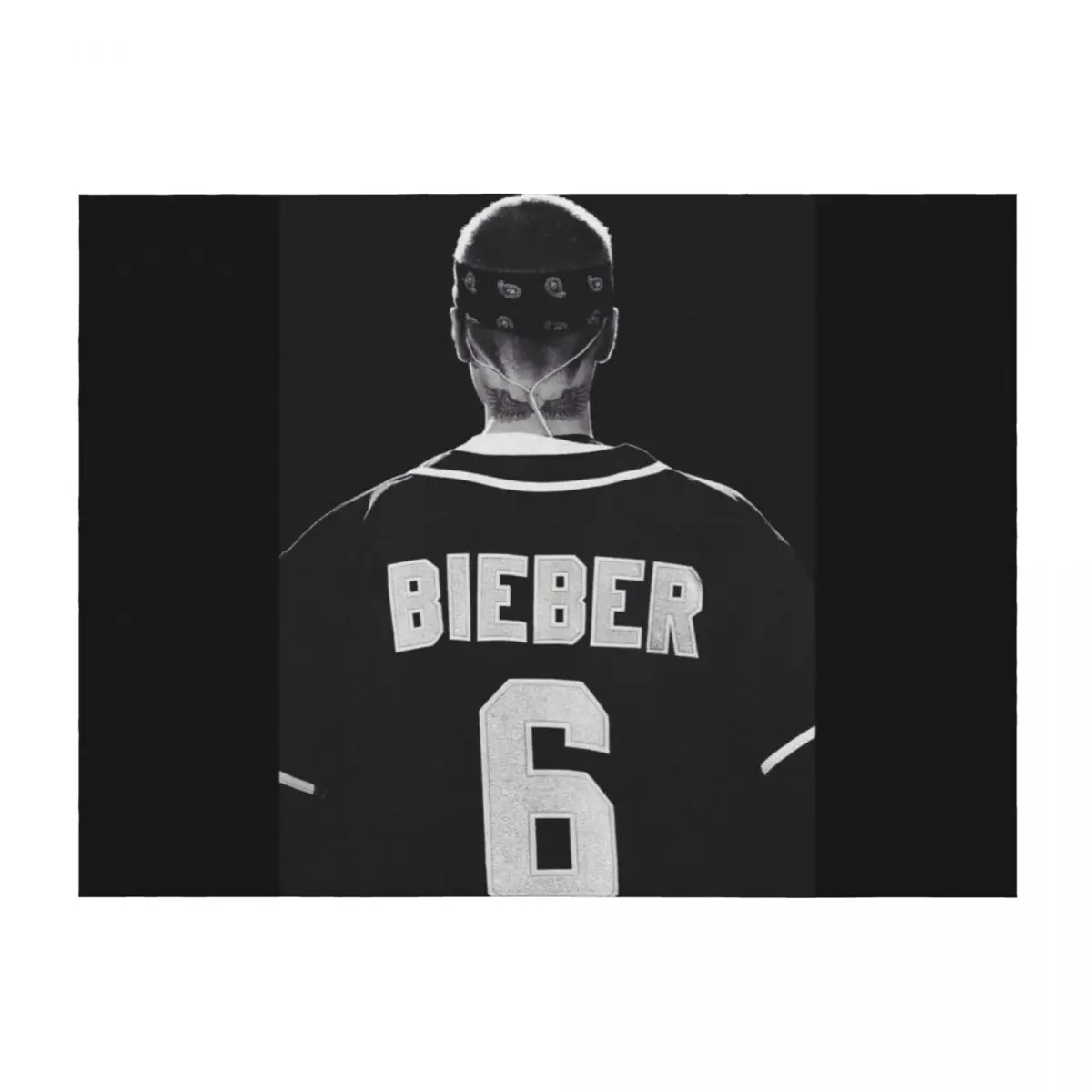 

Bieber 06 Back Art Throw Blanket Fashion Sofas Weighted wednesday warm winter Blankets
