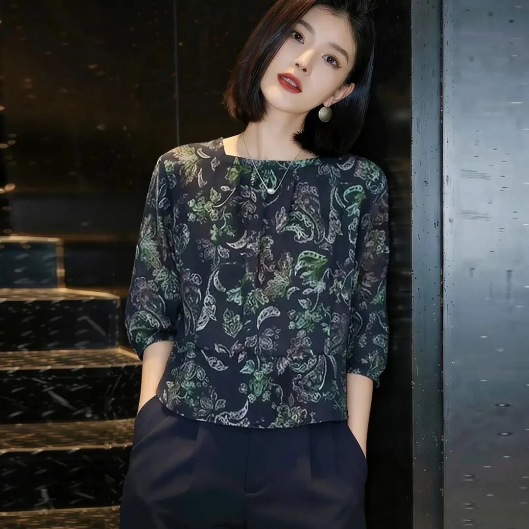 

Korean Style Women's Summer New Loose Cotton Linen Base Shirt T-shirt Floral Print Fashionable Top Commute Artistic Regular S...