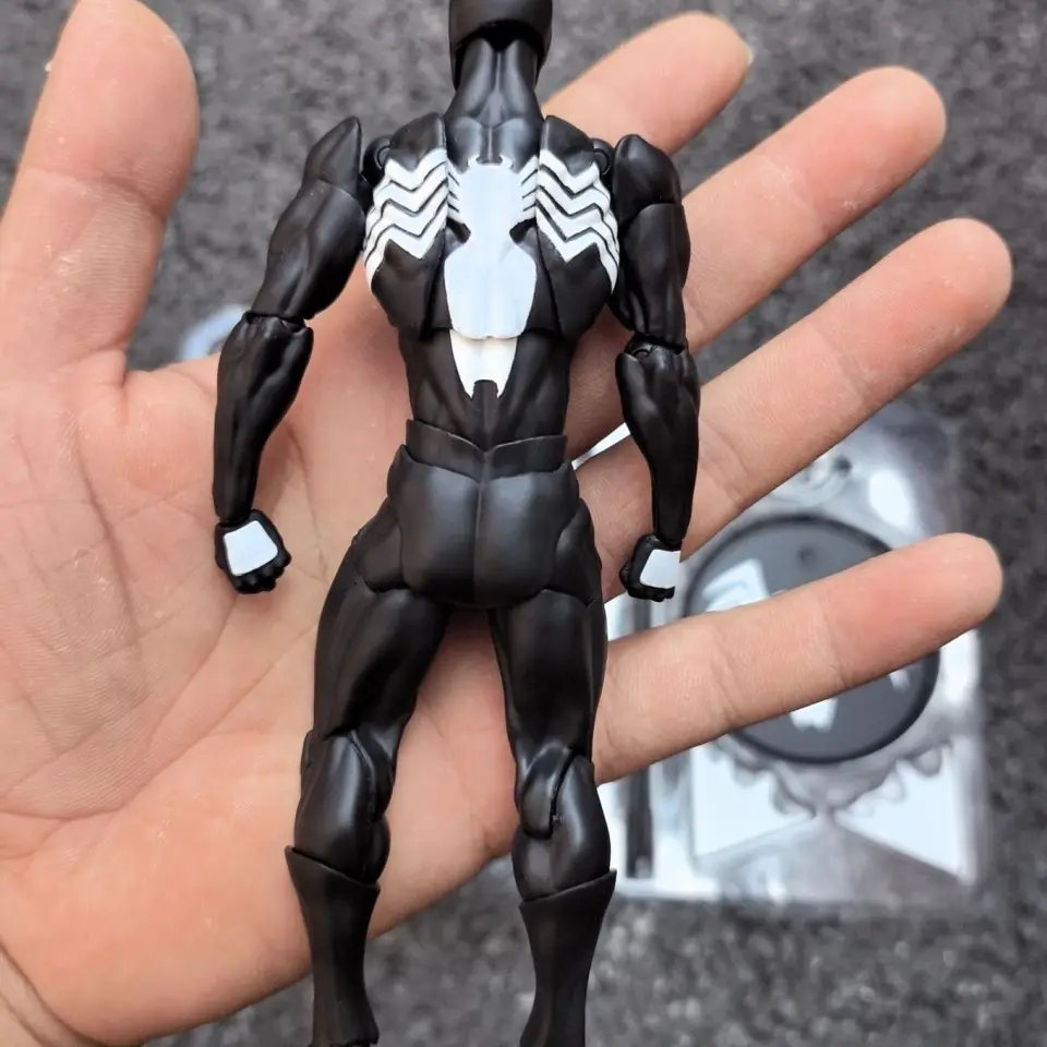 ニューメストトイズ スパイダーマン フィギュア スーペリア ブラック