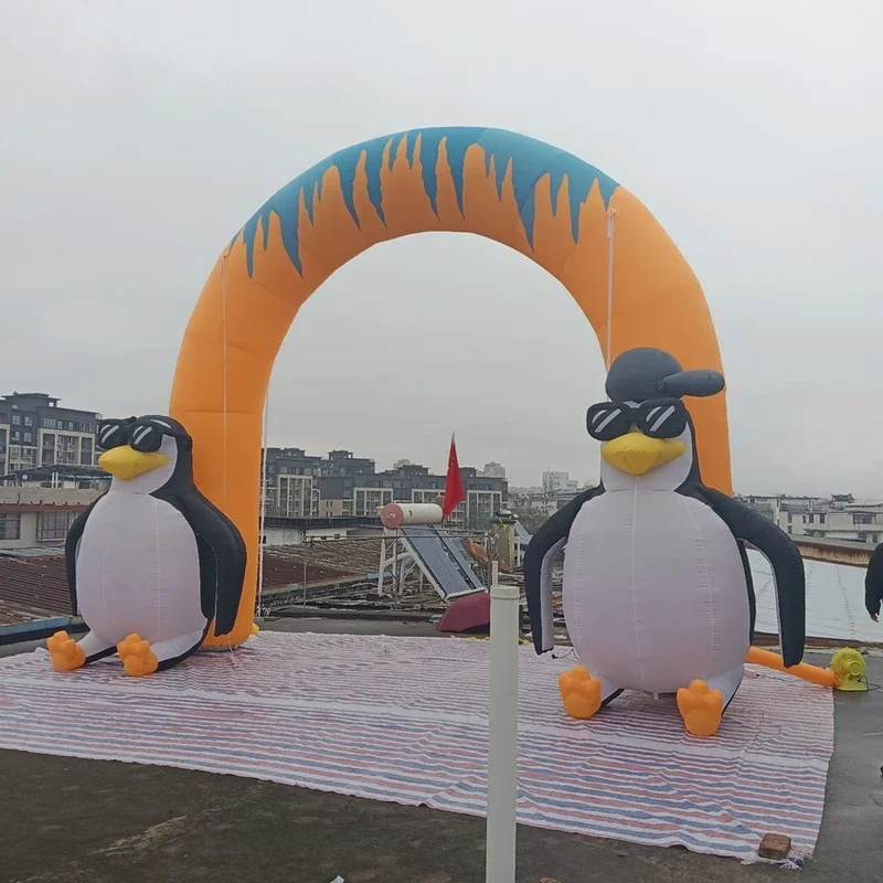 inflatable Penguin Arch -shaped The Door Of The Activity Door Swimming Pool Is Used