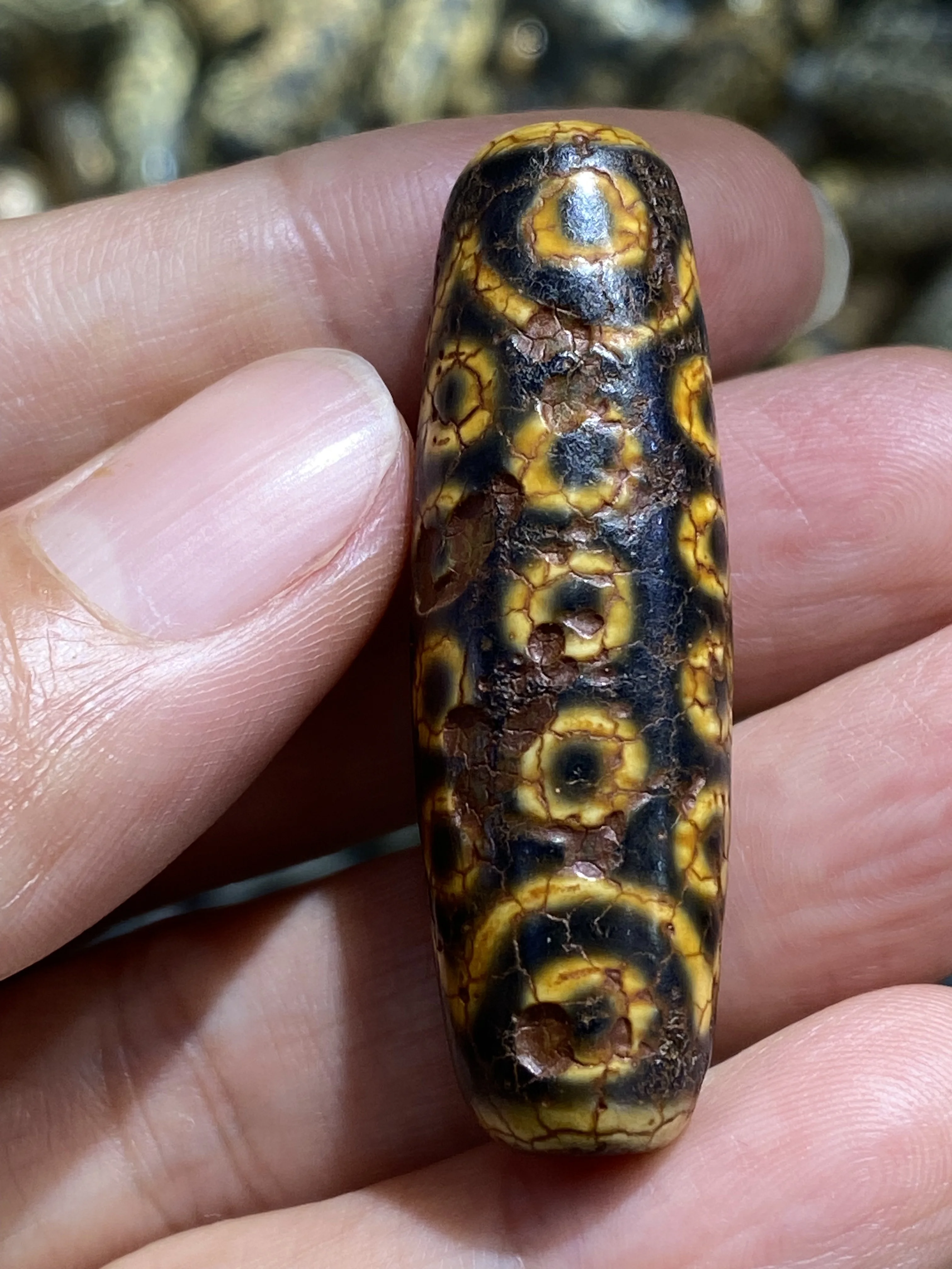 

Magic Energy Tibetan Oily Old Agate Ivory Color Etched Full Dragon Vein 21 Eyed Big Master Symbol Dzi Bead Pendant Timestown 5A