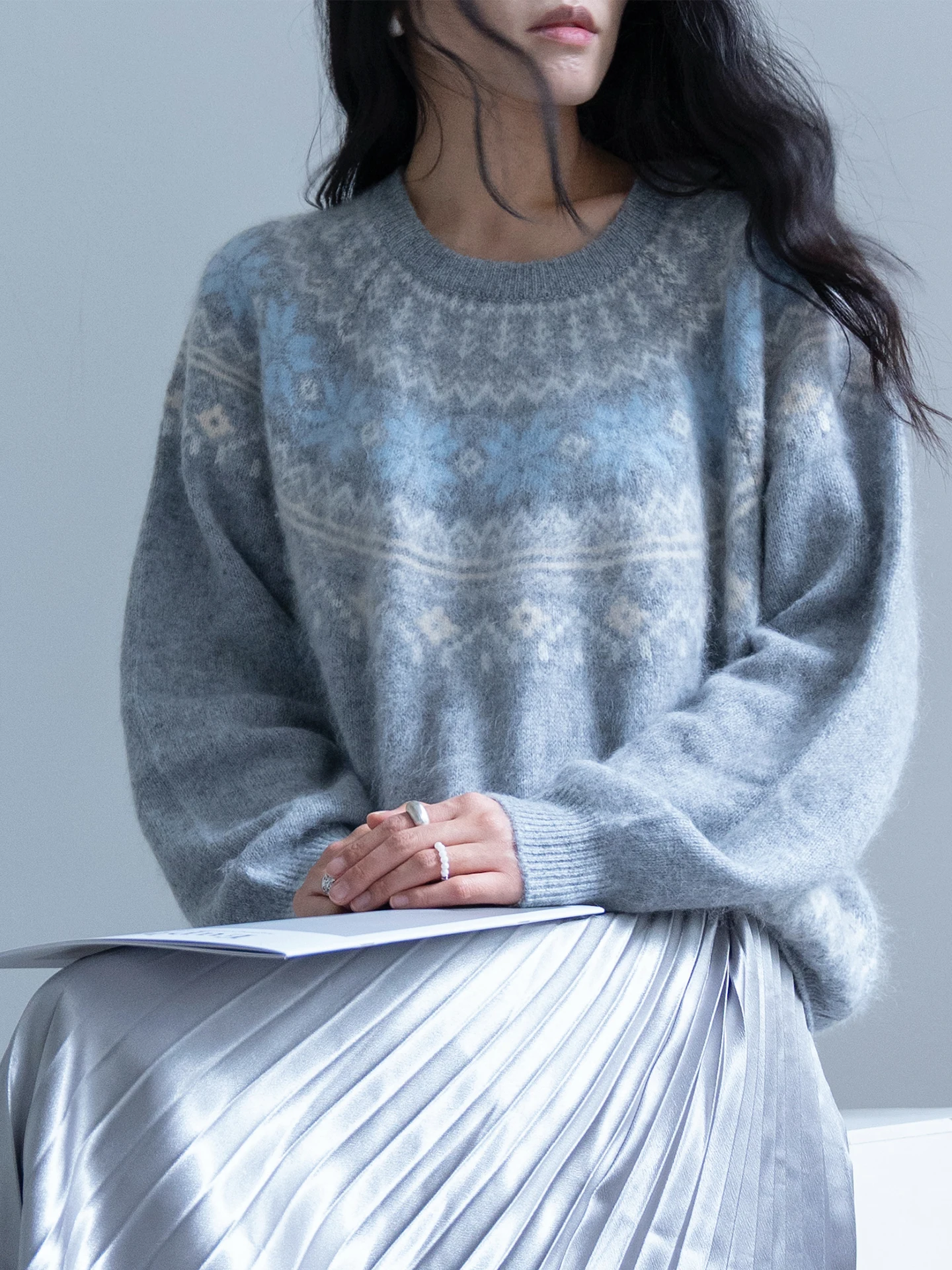 

Мягкий шерстяной вязаный свитер свободного кроя для женщин, повседневный, осенне-зимний, синий, нежный к коже, дышащий