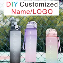 ์ฌ๋ฆ ๋ณ DIY ๋ง์ถคํ ๋ก๊ณ ์ด๋ฆ, 1000ML ์ปต, ์ฌํ ์ผ์ธ ์คํฌ์ธ ๋นจ๋ ์๋ฃ ์ฃผ์ค ์ฉ๊ธฐ, ๊ทธ๋ผ๋ฐ์ด์
์์