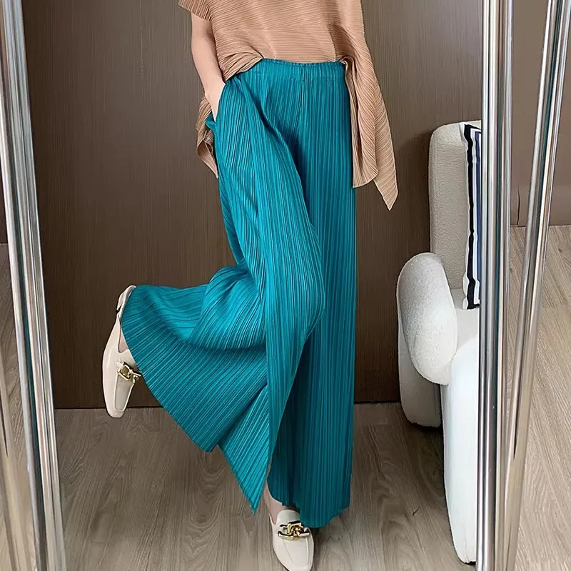2026 New Miyake Loose Large Size Nine-minute Pants High-waisted Draped Pleated Leisure Thin Pleated Straight Wide-leg Pants Thin