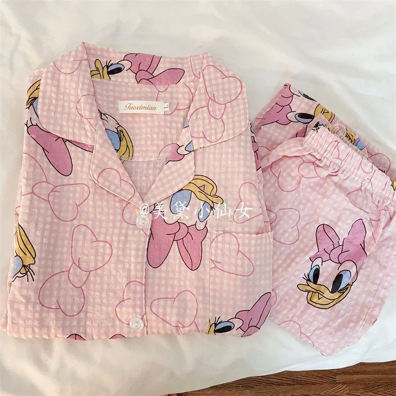Ins style cute cartoon Donald Duck Daisy pajamas women spring and autumn new long-sleeved wearable home clothes suit wholesale