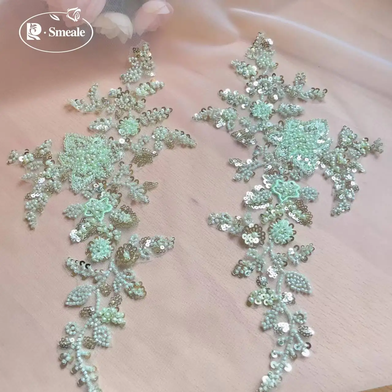 10-farbige Perlen-Pailletten 3D-Aufkleber Spiegelblume. Spitzenstoff Abendkleid. Applikations-Patch-Dekoration für Brust und Rücken – Detail 7