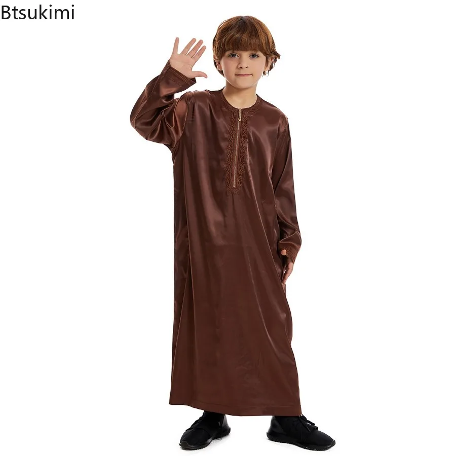 Boys Muslim Robe Middle East Arabic Long Sleeve O-neck Zipper Abayas with Pockets Embroidered Kaftan Kids Islamic Clothing Dress