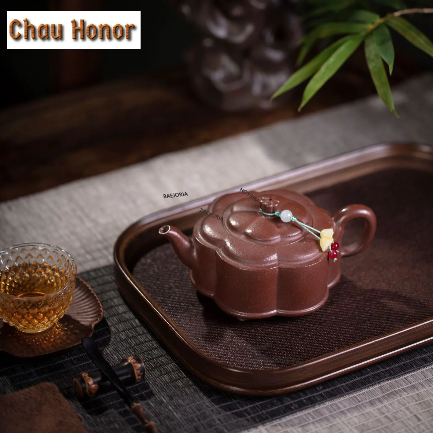 250ml Elegant Yixing Purple Clay Teapots Handmade Plum Blossom Pot Raw Ore Purple Mud Kettle With Filter Chinese Zisha Tea Set